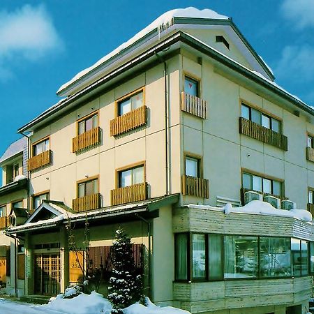 Berg Marukaneya Nozawaonsen Buitenkant foto