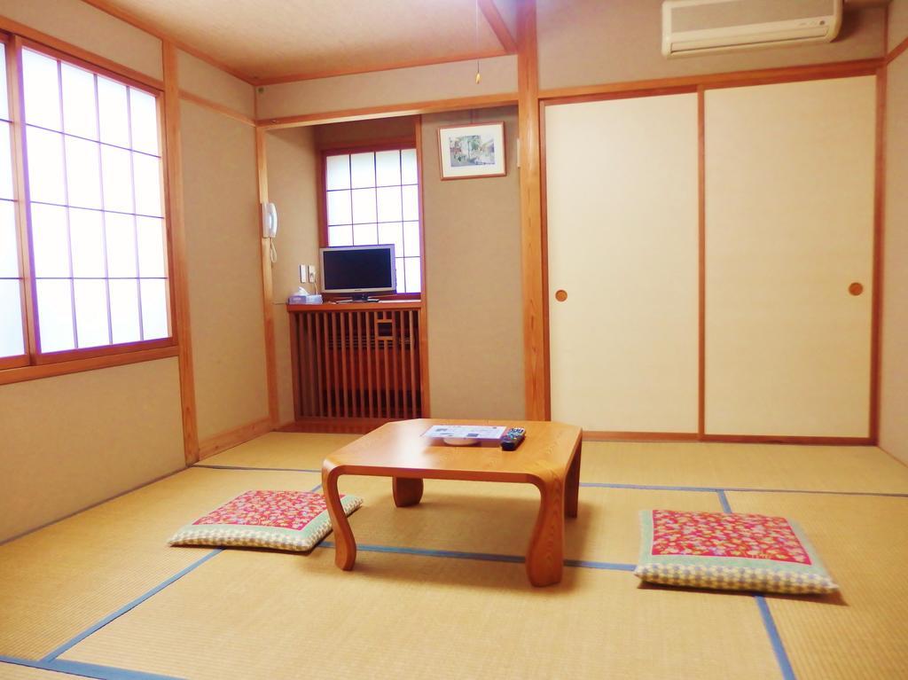 Berg Marukaneya Nozawaonsen Buitenkant foto
